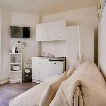 Апартаменты Cosy A 14 Min Du Champ-de-mars Париж