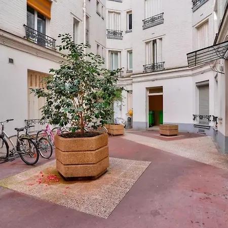 Апартаменты Cosy A 14 Min Du Champ-de-mars